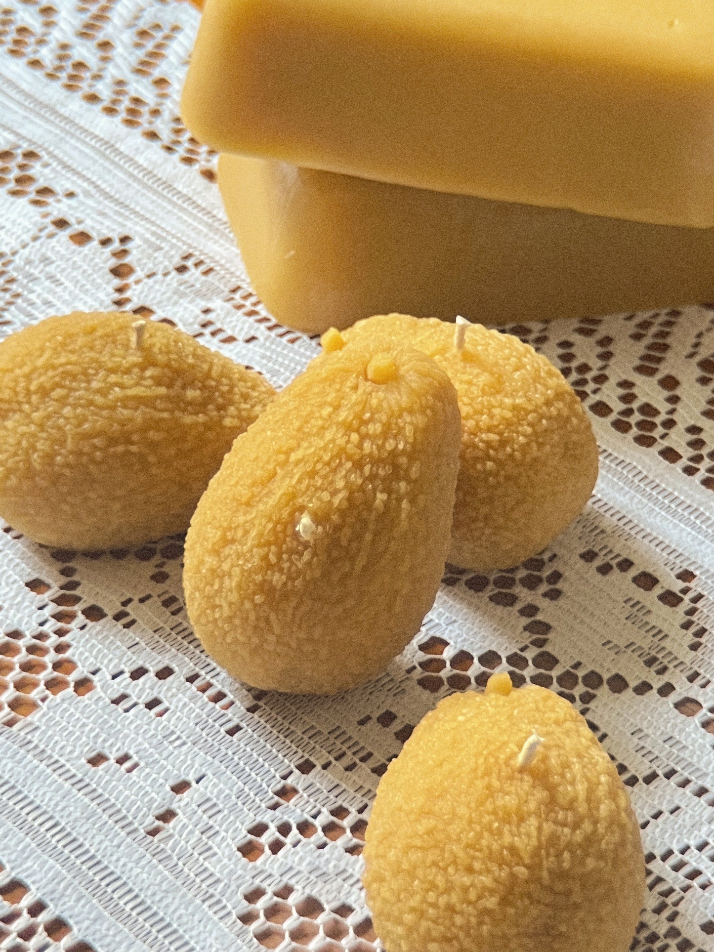 100% Beeswax - Mini Aguacate