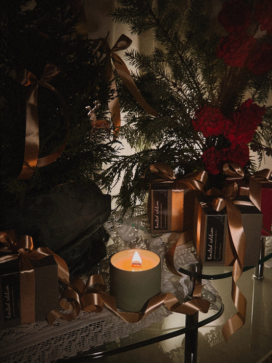 El Pino {Loteria-Inspired Fresh Cut Christmas Tree} Beeswax Coco Creme Candle