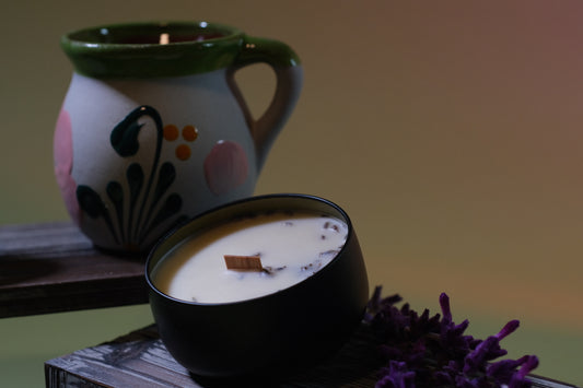 LA PAZ {lavender black tea} Beeswax Coco Creme Candle